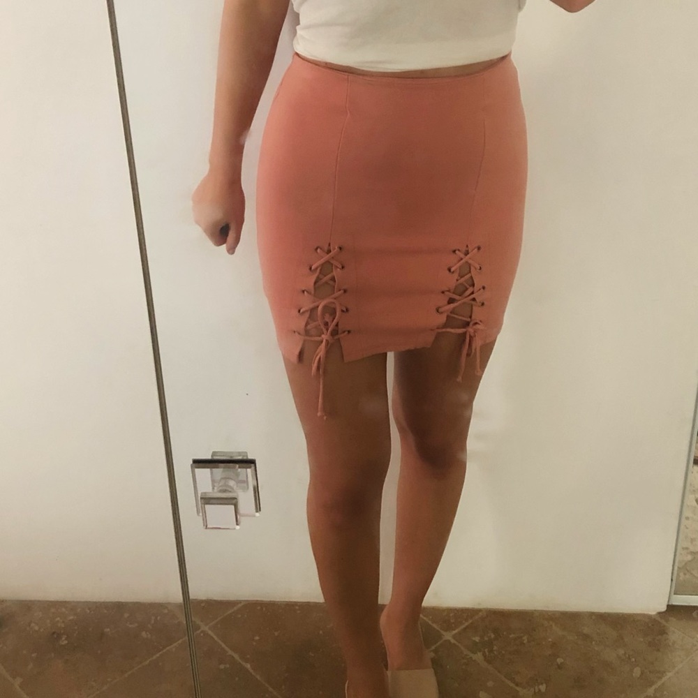 Pink tie-up mini skirt